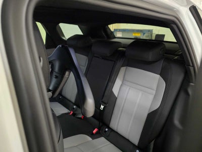 2026 Land Rover Range Rover Evoque Dynamic SE