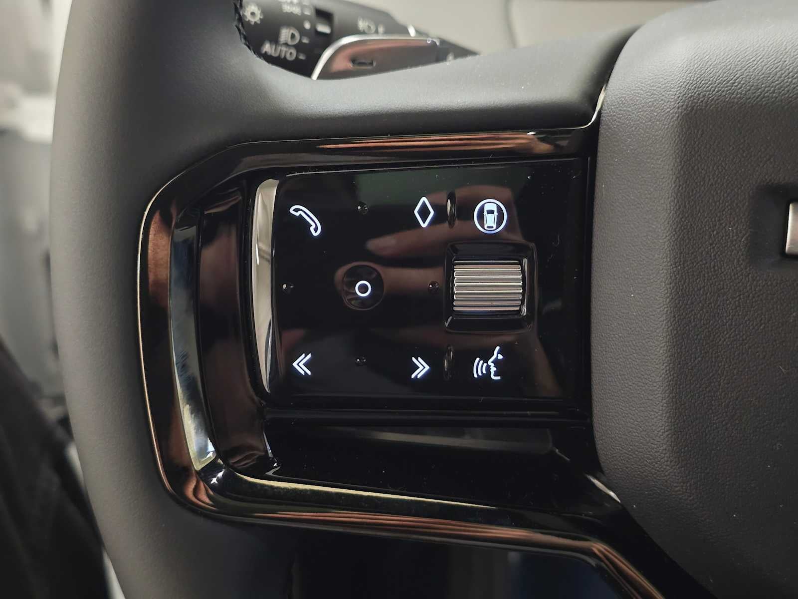 2026 Land Rover Range Rover Evoque Dynamic SE