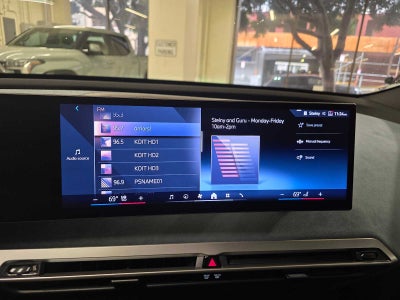 2025 BMW iX xDrive50 xDrive50