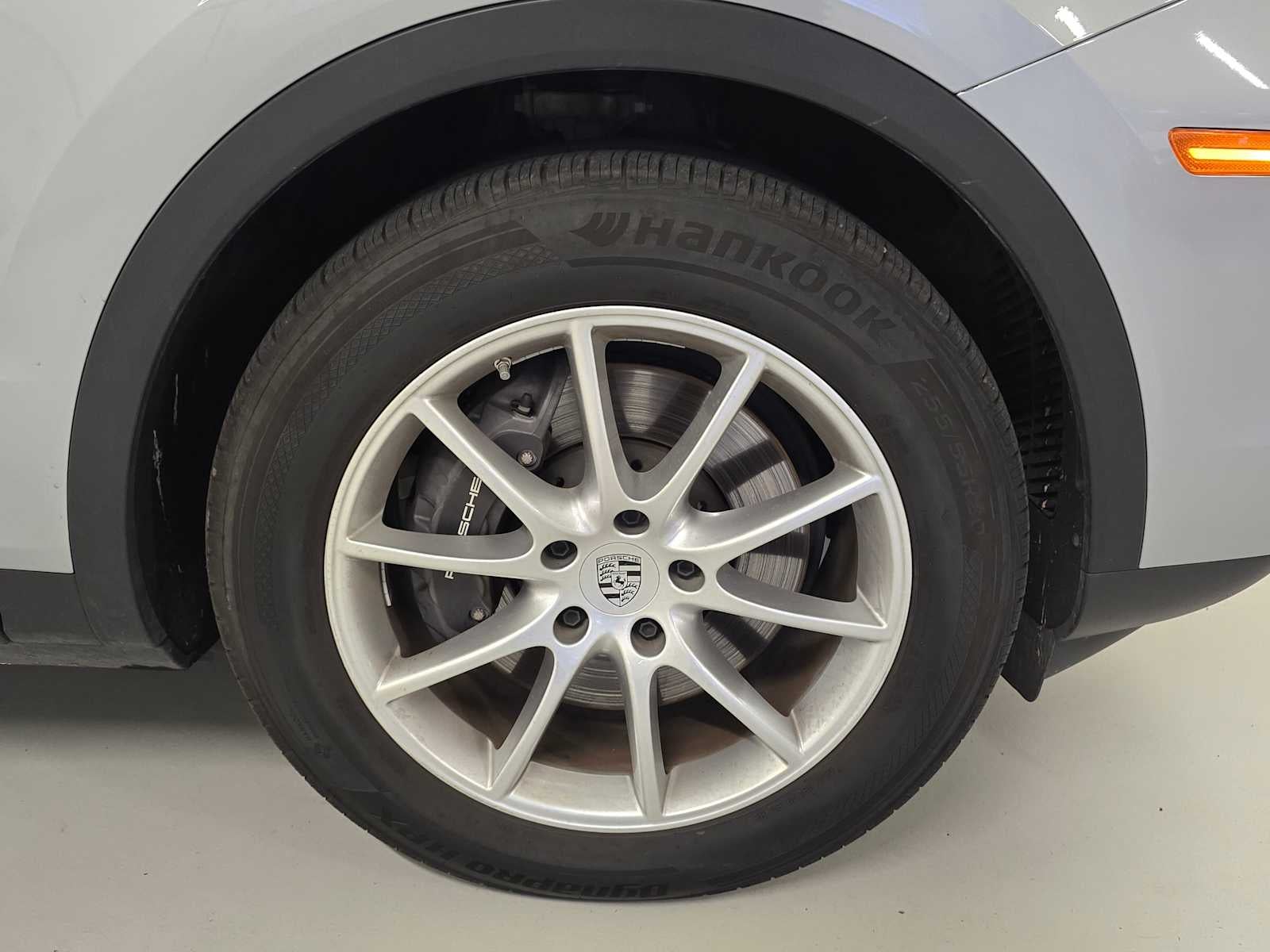 2024 Porsche Cayenne AWD