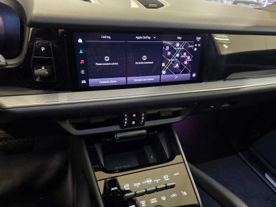 2024 Porsche Cayenne AWD