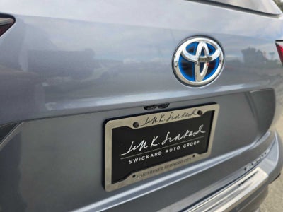 2022 Toyota Highlander Hybrid Platinum