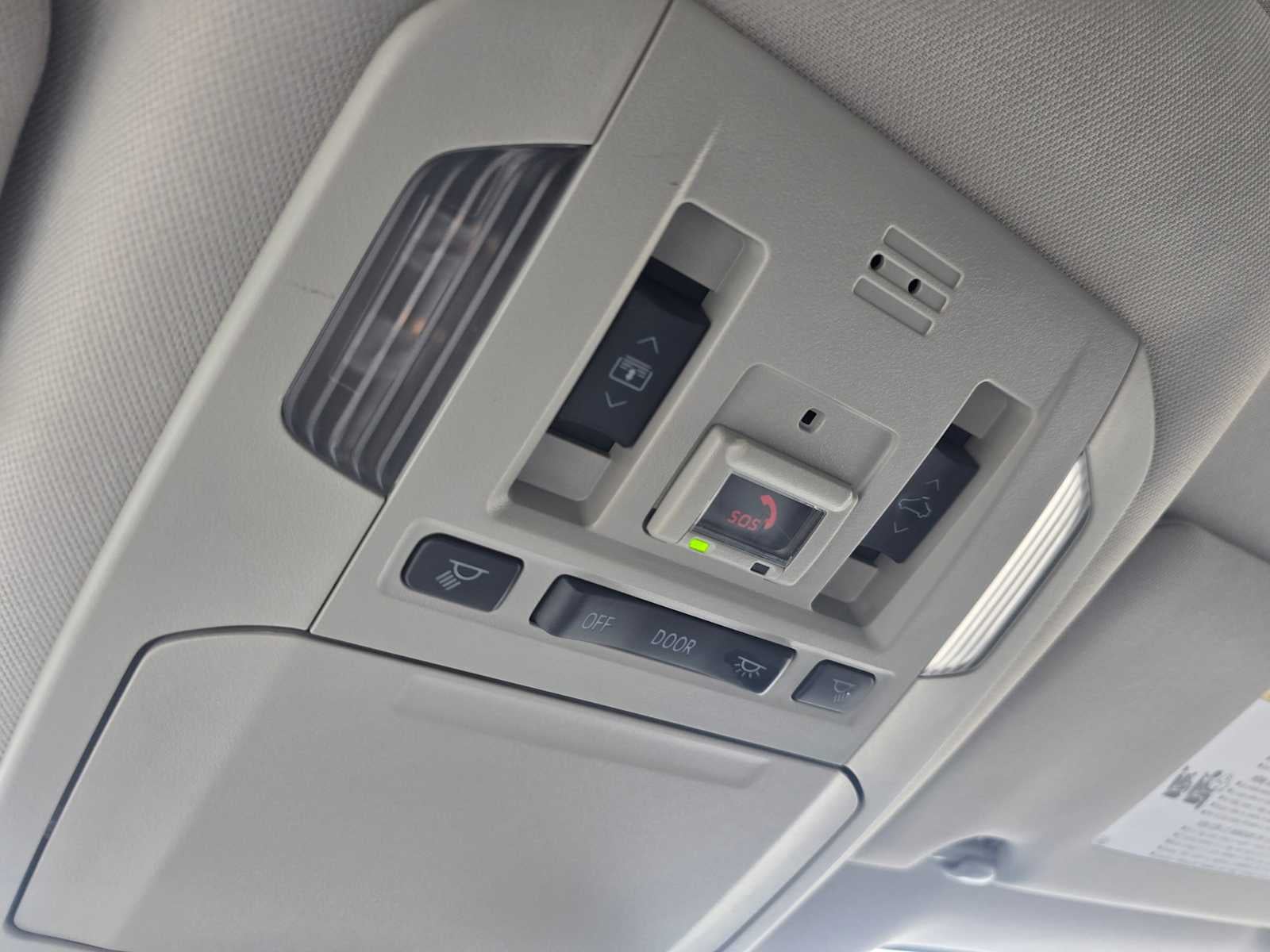 2022 Toyota Highlander Hybrid Platinum