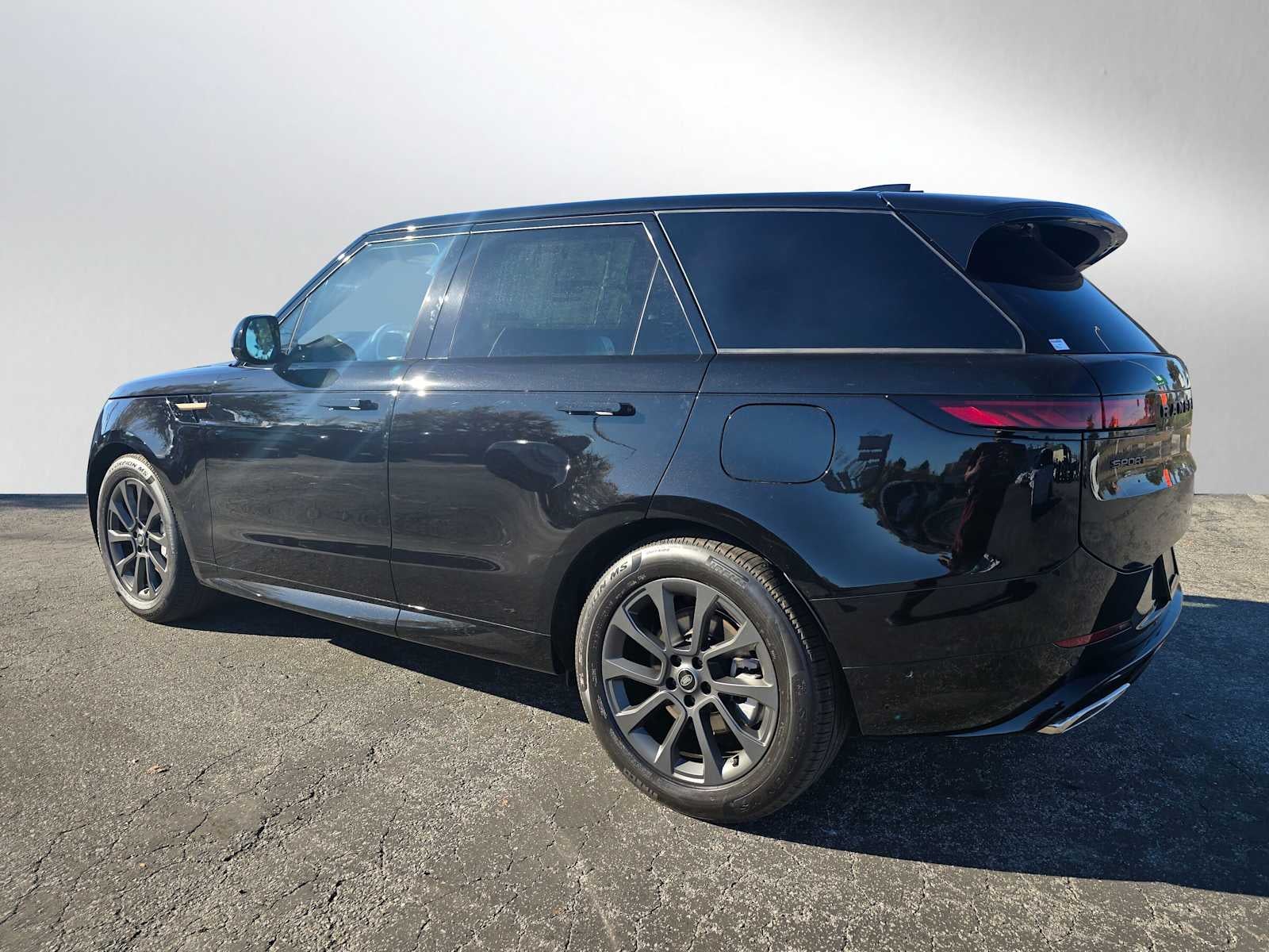 2025 Land Rover Range Rover Sport Dynamic SE