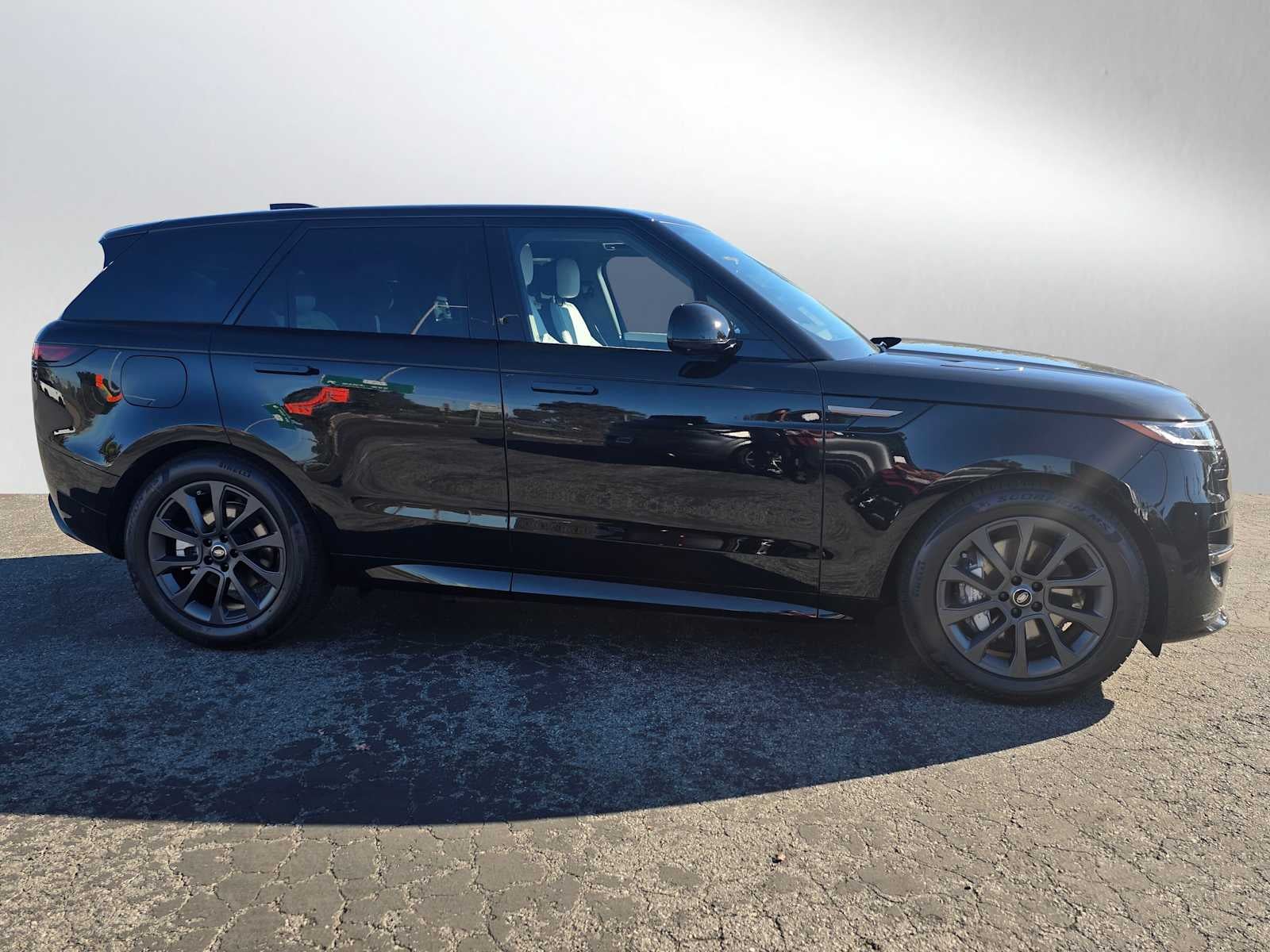2025 Land Rover Range Rover Sport Dynamic SE