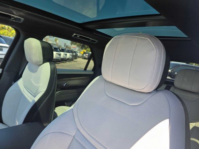 2026 Land Rover Range Rover Sport Dynamic SE