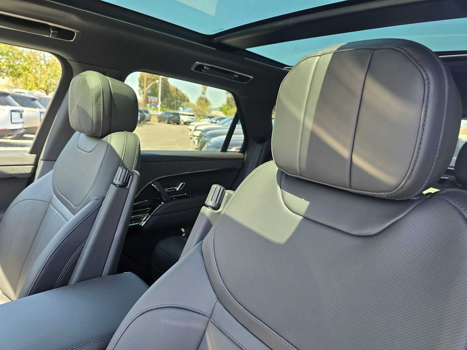 2025 Land Rover Range Rover Sport Dynamic SE