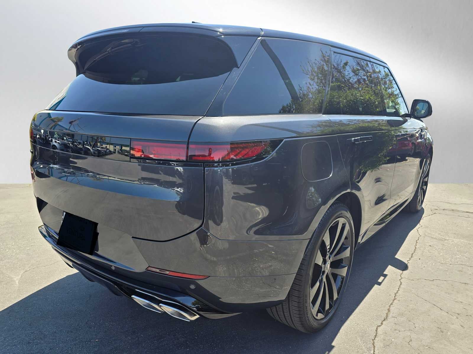 2025 Land Rover Range Rover Sport Dynamic SE