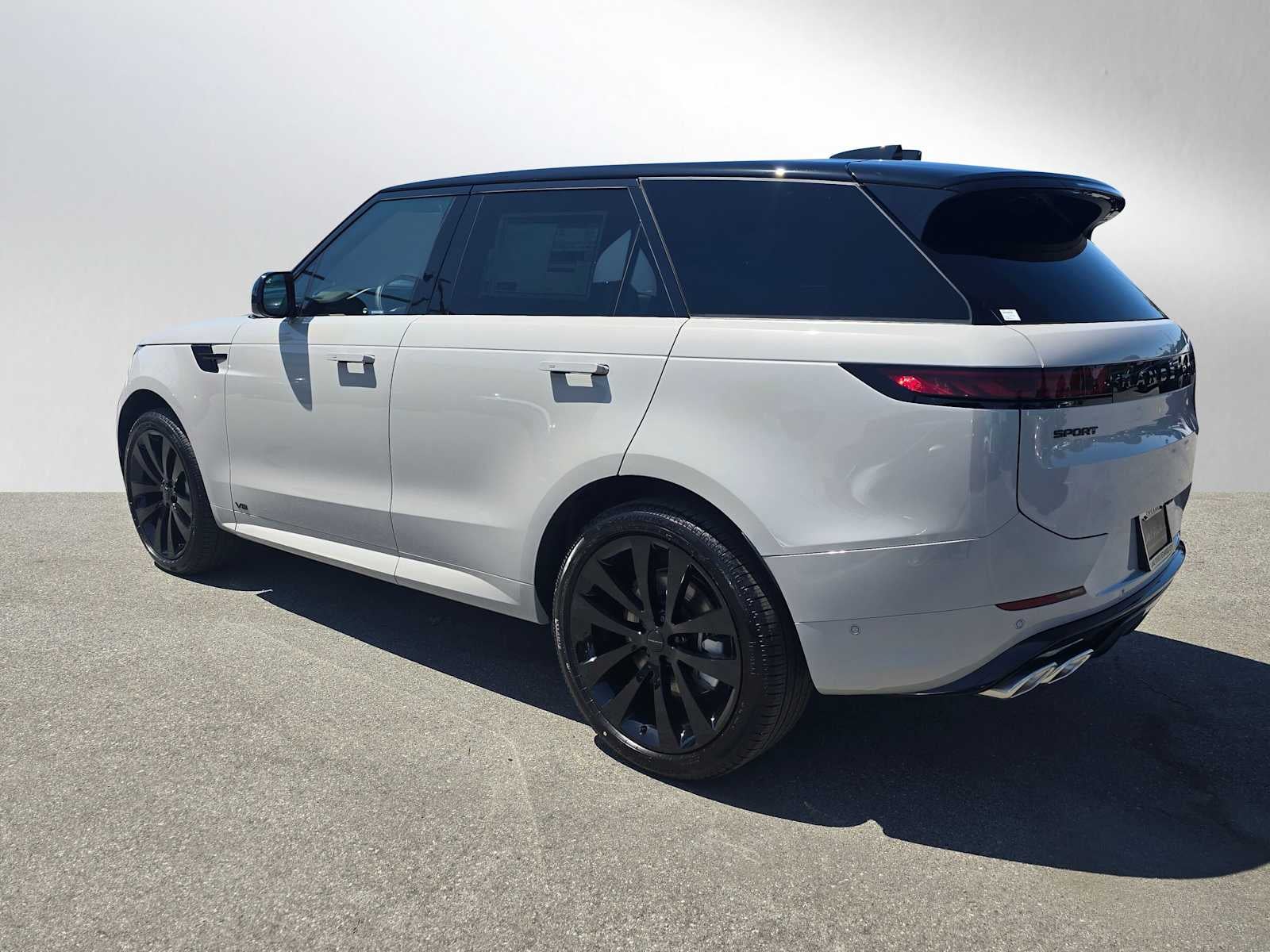 2026 Land Rover Range Rover Sport Dynamic SE