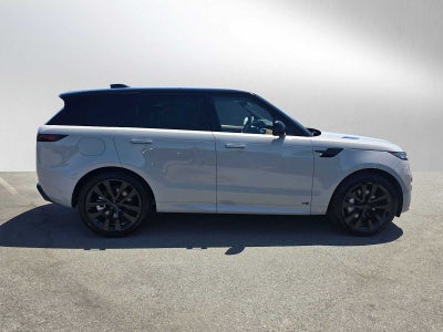 2026 Land Rover Range Rover Sport Dynamic SE