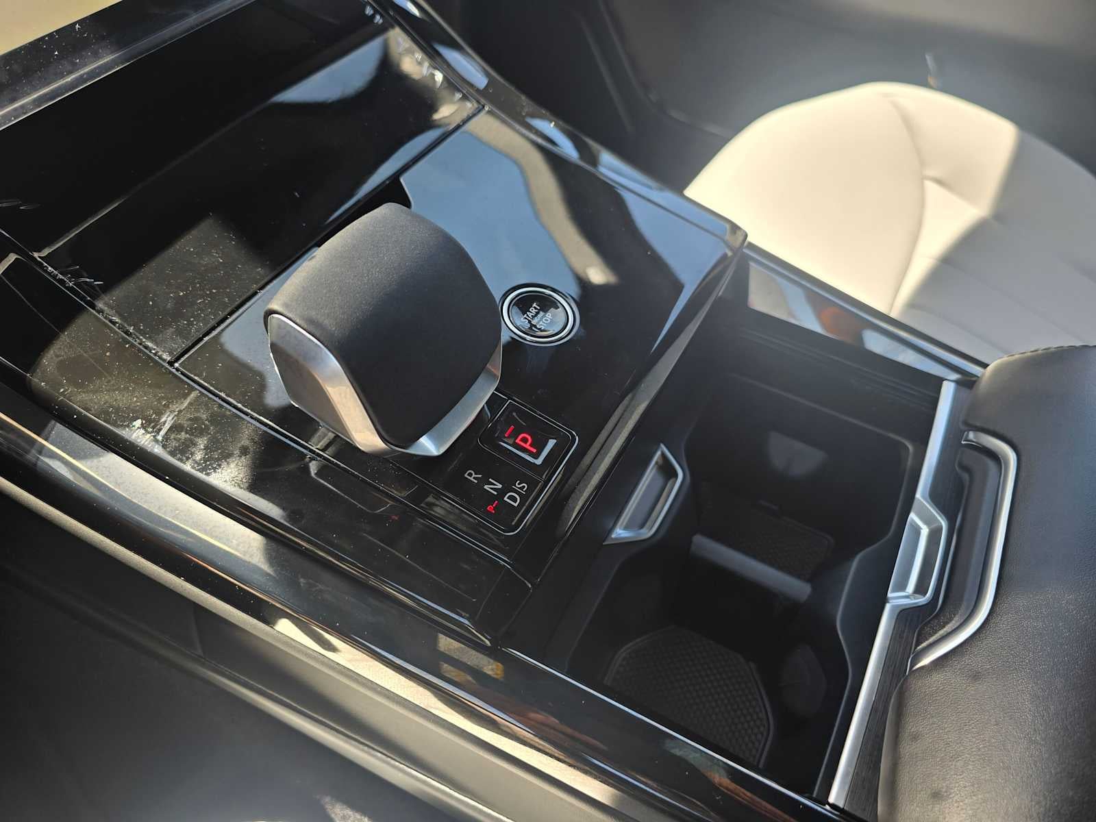 2026 Land Rover Range Rover Sport Dynamic SE