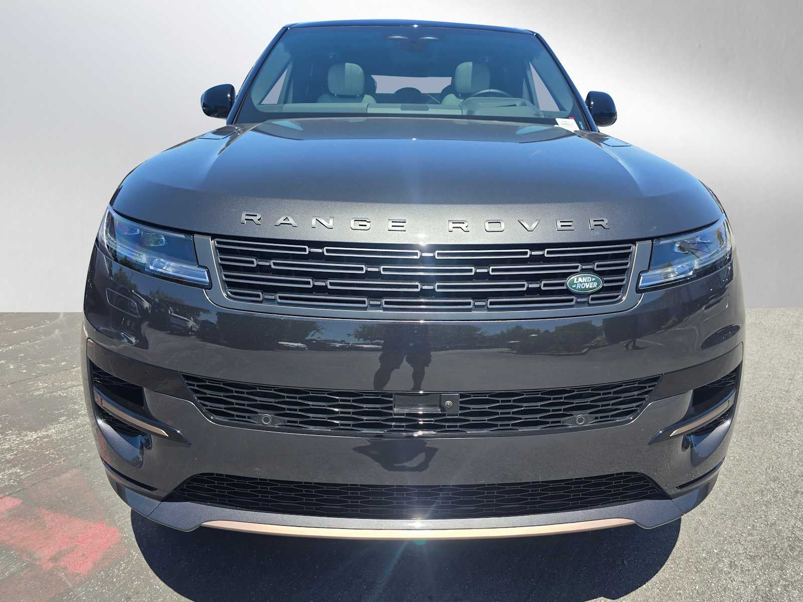 2026 Land Rover Range Rover Sport Dynamic SE