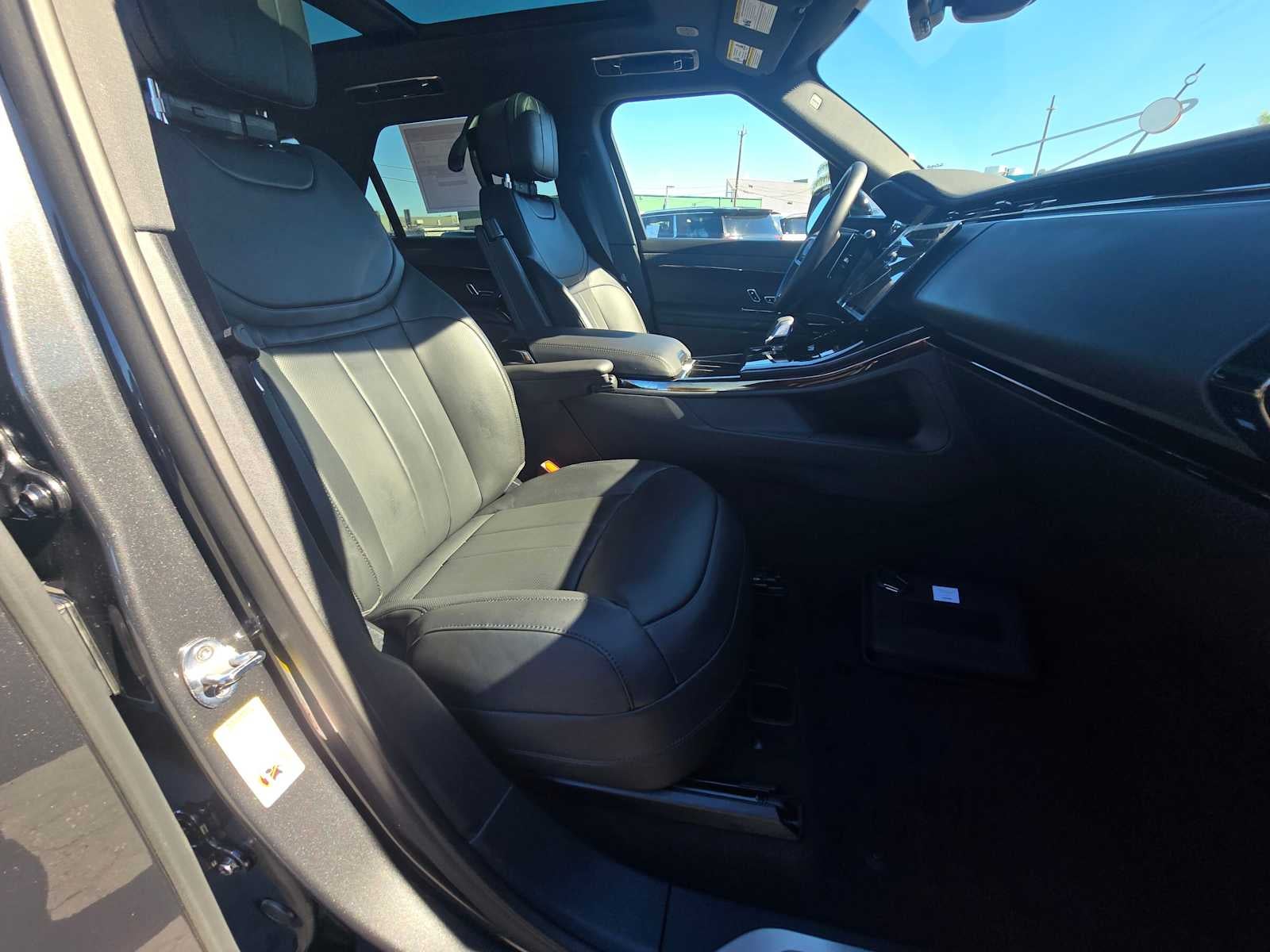 2025 Land Rover Range Rover Sport Dynamic SE