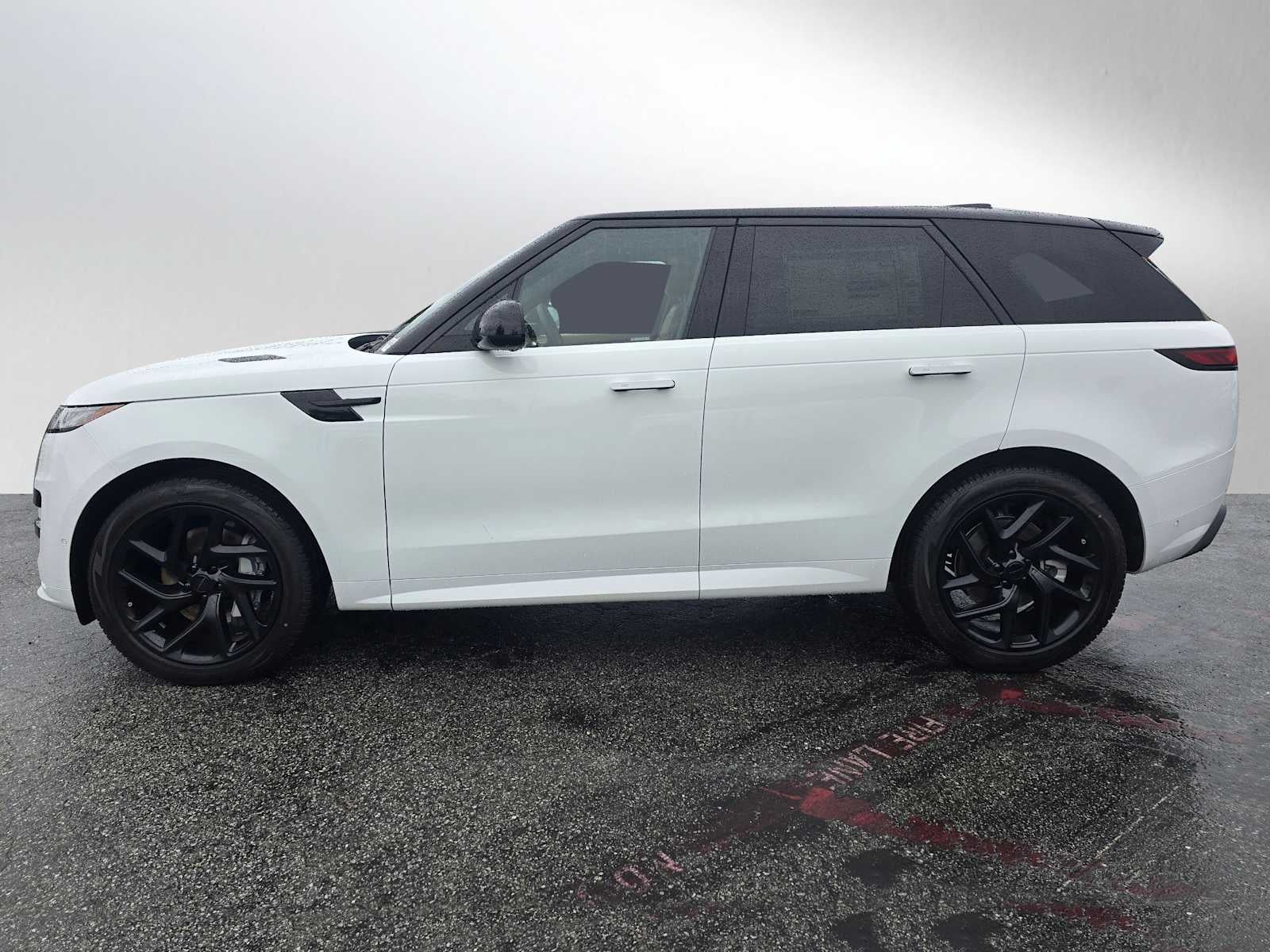2026 Land Rover Range Rover Sport Dynamic SE