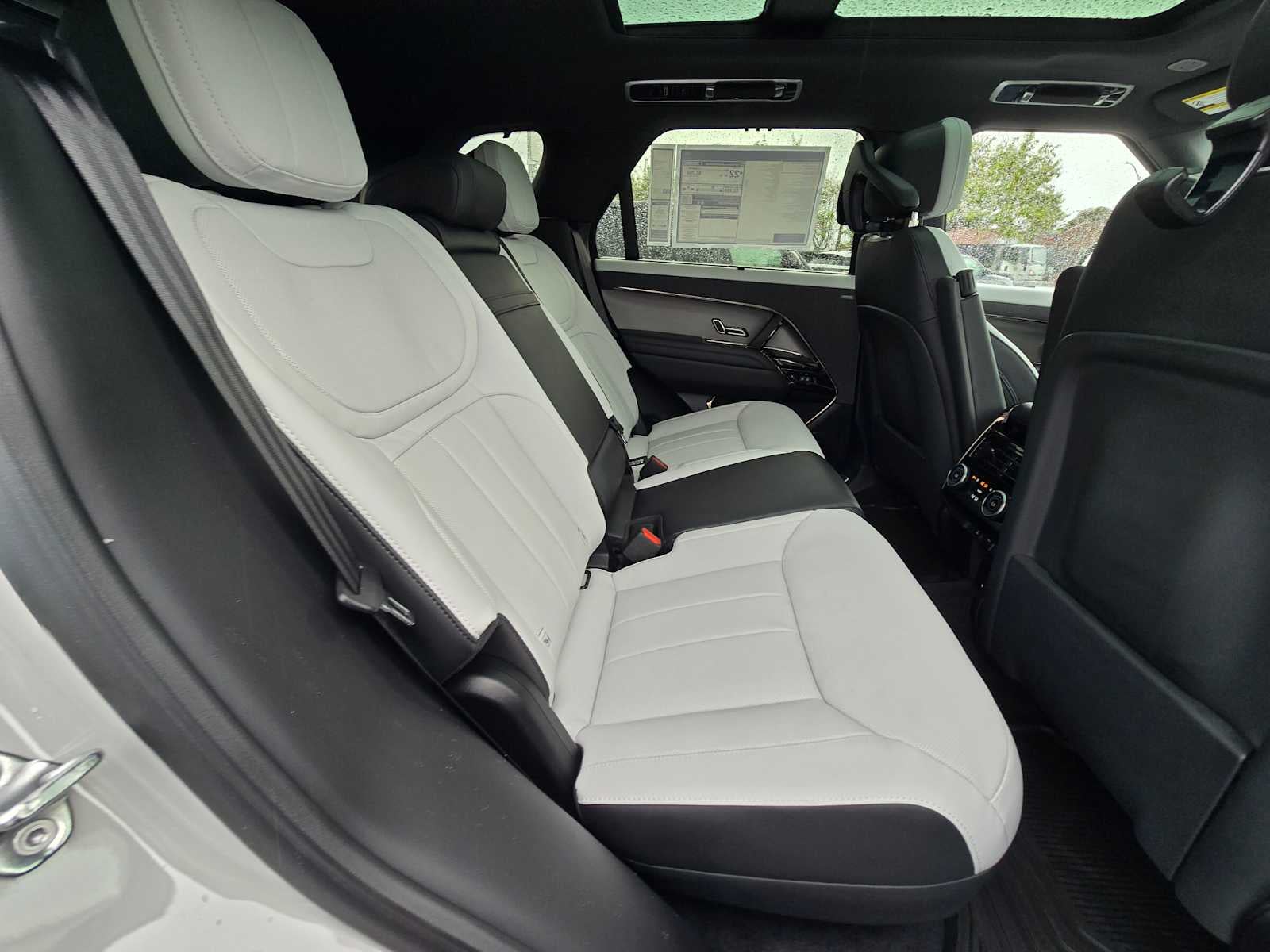 2026 Land Rover Range Rover Sport Dynamic SE