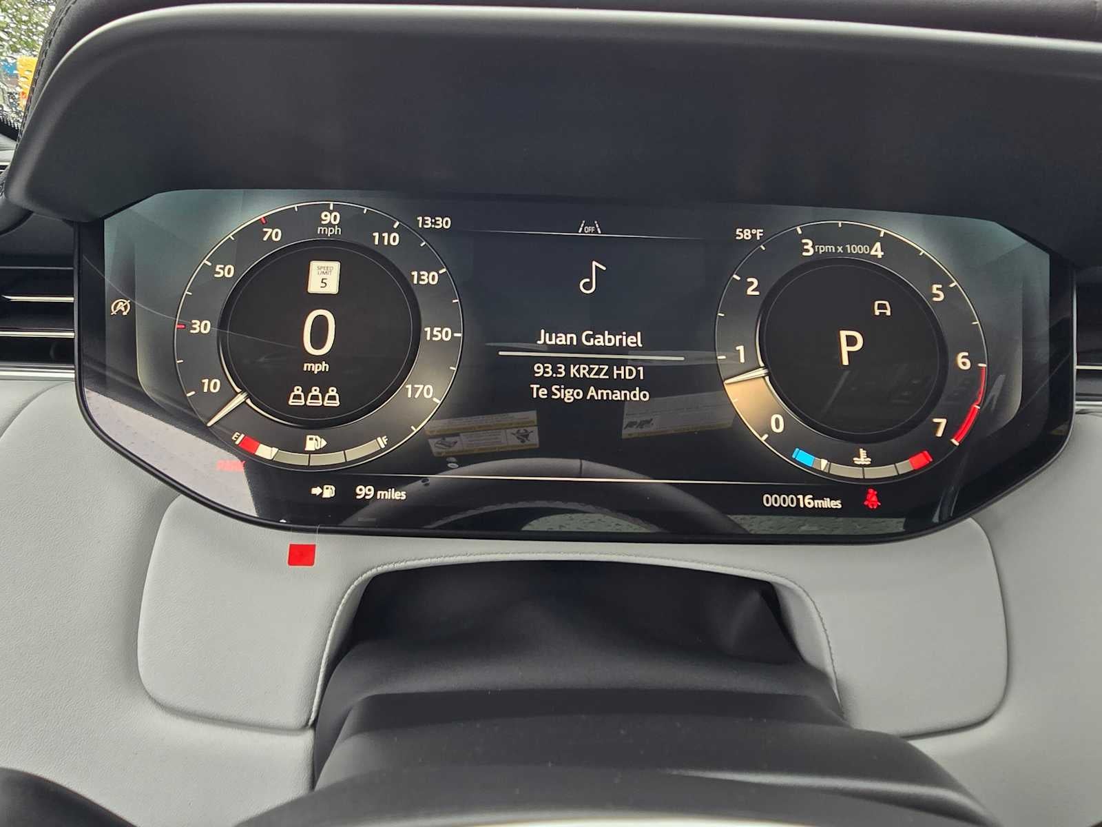 2026 Land Rover Range Rover Sport Dynamic SE