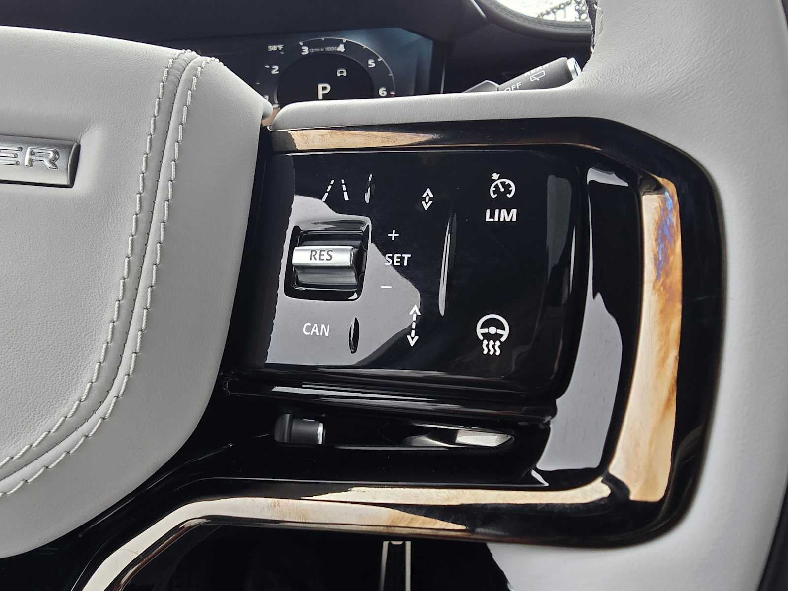 2026 Land Rover Range Rover Sport Dynamic SE