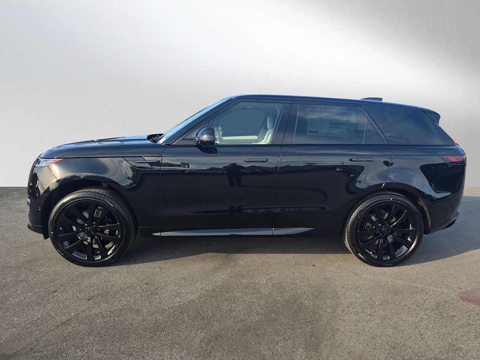 2026 Land Rover Range Rover Sport Dynamic SE