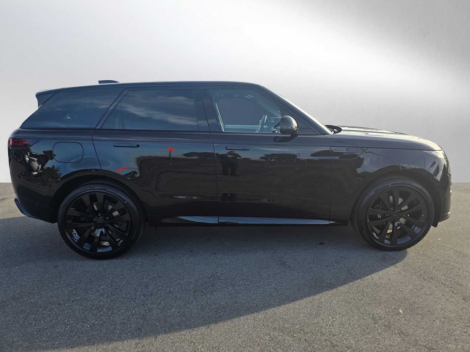 2026 Land Rover Range Rover Sport Dynamic SE