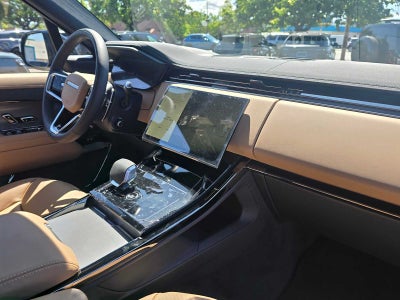 2026 Land Rover Range Rover Sport SE