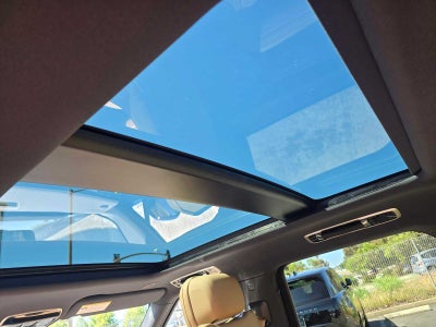 2026 Land Rover Range Rover Sport SE