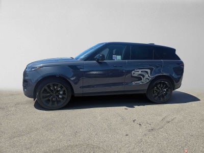 2026 Land Rover Range Rover Sport SE