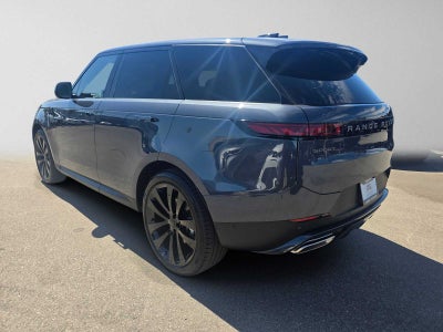 2026 Land Rover Range Rover Sport SE