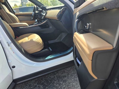 2026 Land Rover Range Rover Sport SE