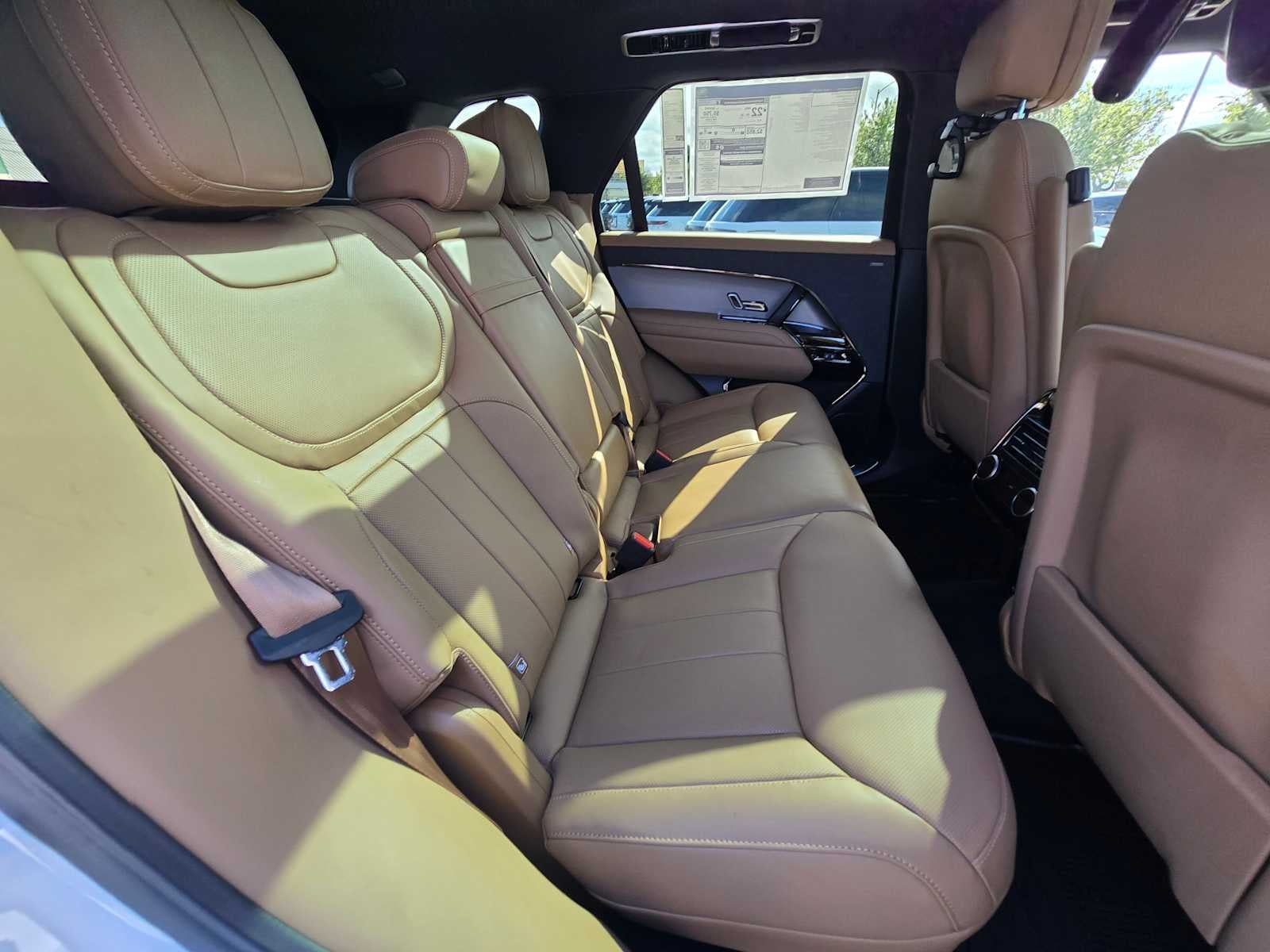2026 Land Rover Range Rover Sport SE