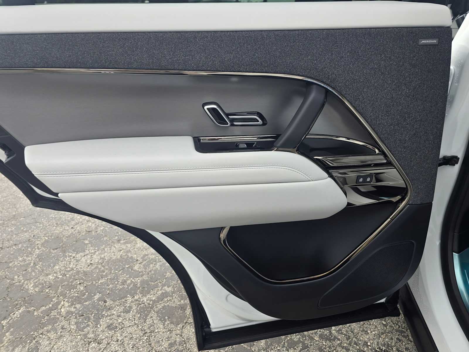 2026 Land Rover Range Rover Sport SE