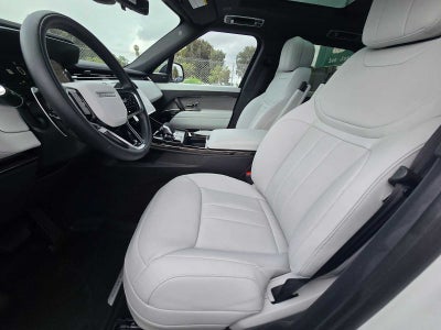 2026 Land Rover Range Rover Sport SE