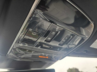 2026 Land Rover Range Rover Sport SE