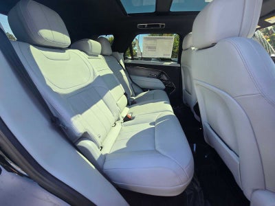 2026 Land Rover Range Rover Sport SE