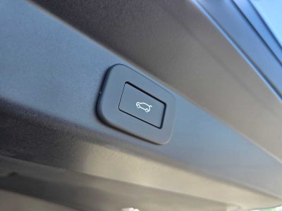 2026 Land Rover Range Rover Sport SE