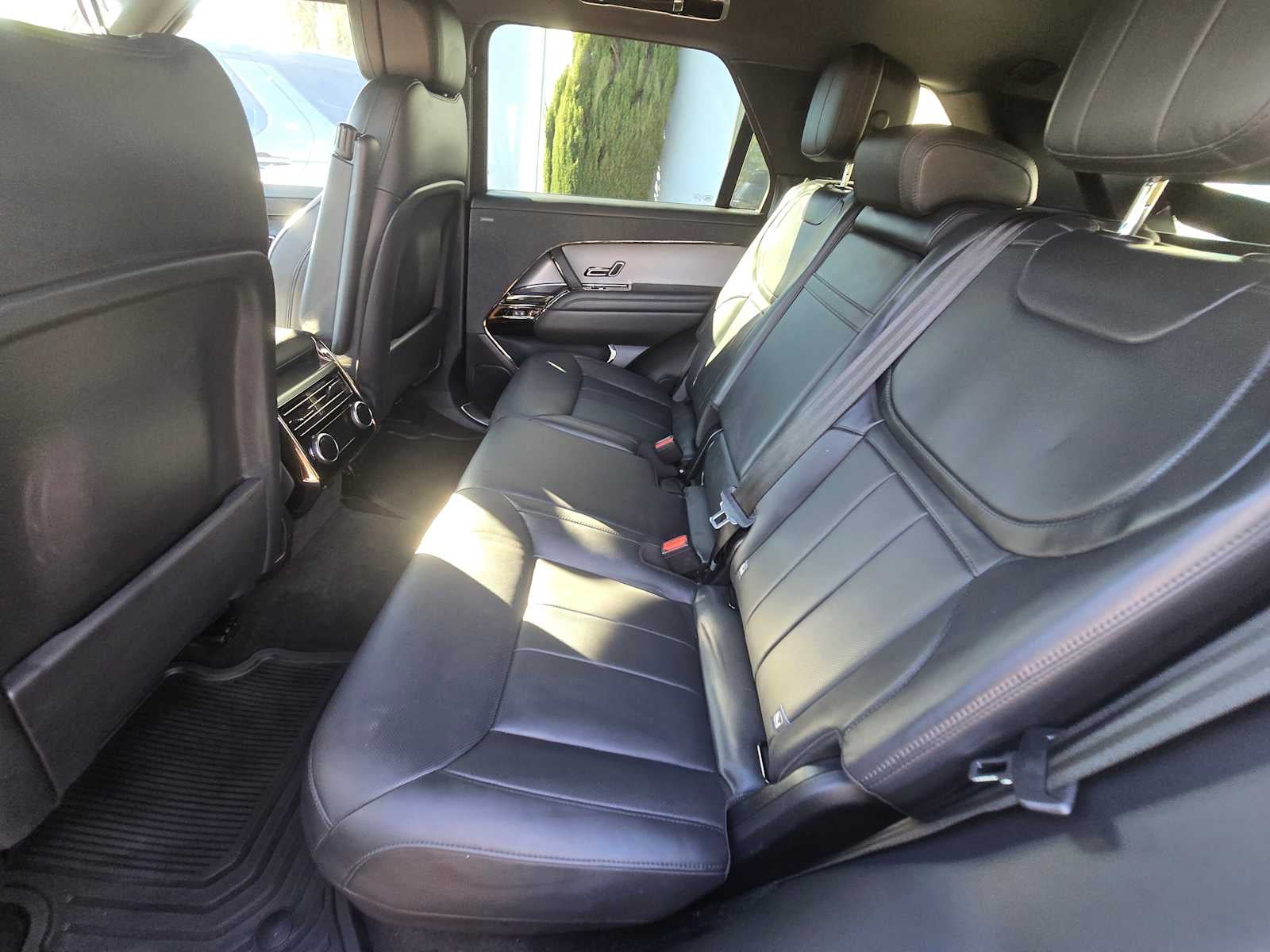 2024 Land Rover Range Rover Sport SE