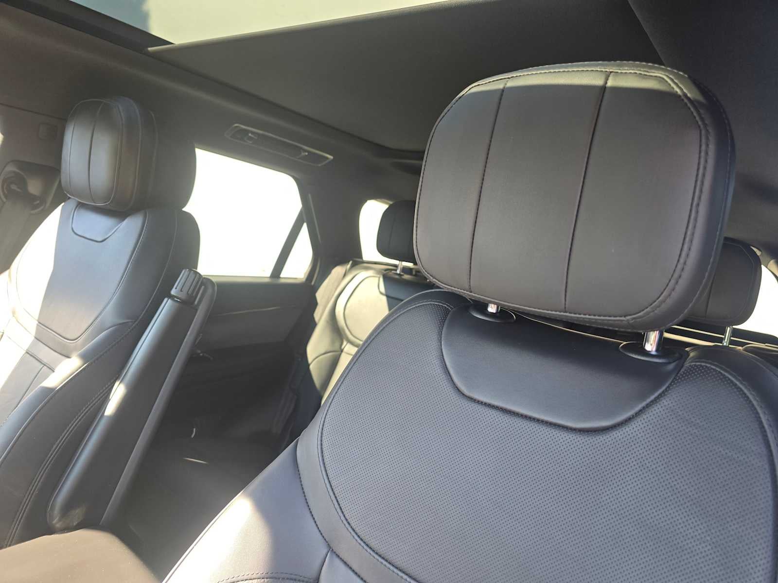 2024 Land Rover Range Rover Sport SE