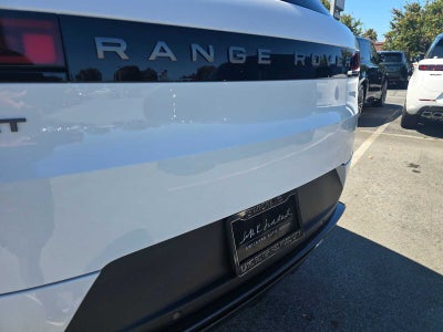 2026 Land Rover Range Rover Sport SE