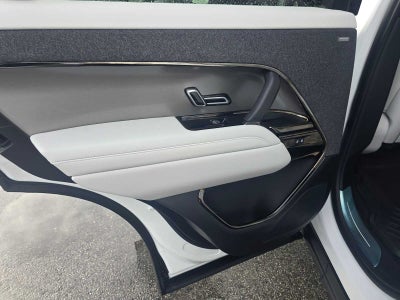 2026 Land Rover Range Rover Sport SE