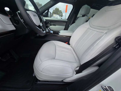 2026 Land Rover Range Rover Sport SE