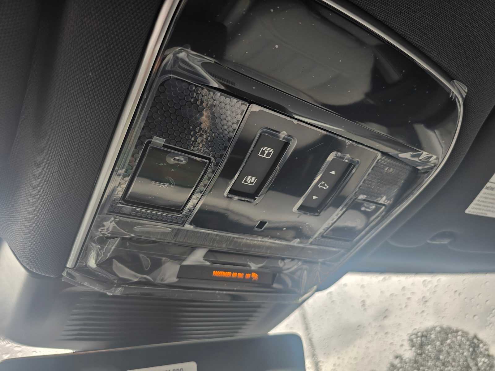 2026 Land Rover Range Rover Sport SE