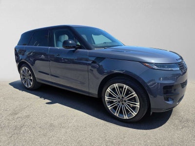 2026 Land Rover Range Rover Sport SE