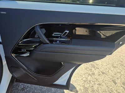 2026 Land Rover Range Rover Sport SV