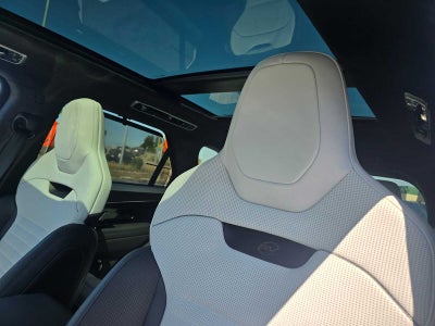 2026 Land Rover Range Rover Sport SV