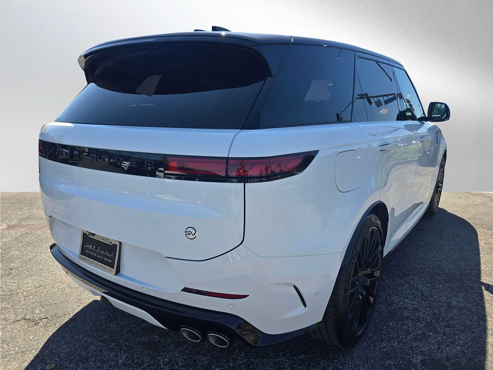 2026 Land Rover Range Rover Sport SV