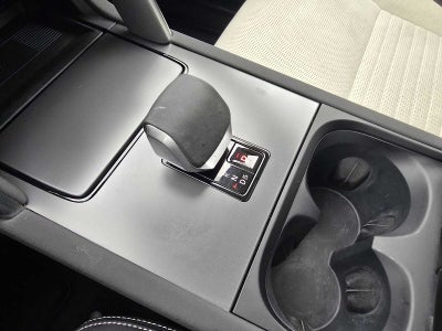 2025 Land Rover Discovery Sport S