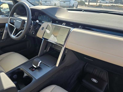 2025 Land Rover Discovery Sport S