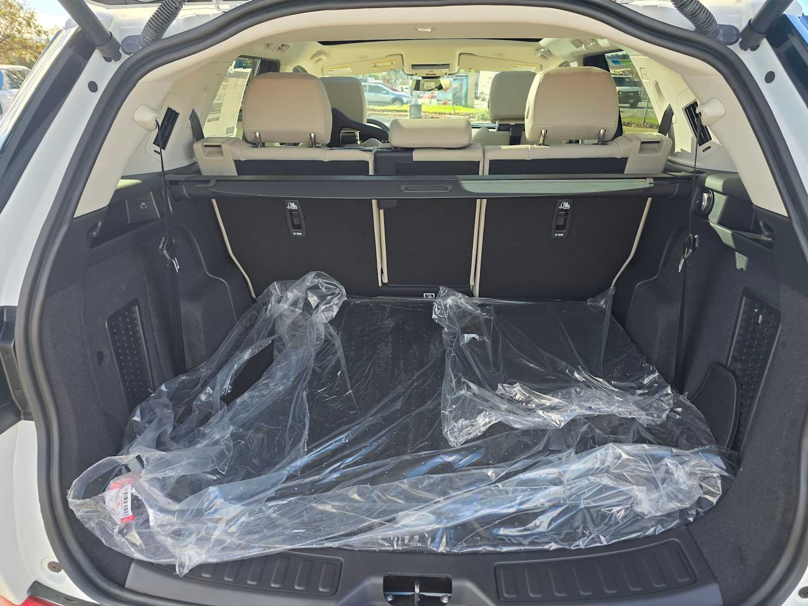 2025 Land Rover Discovery Sport S