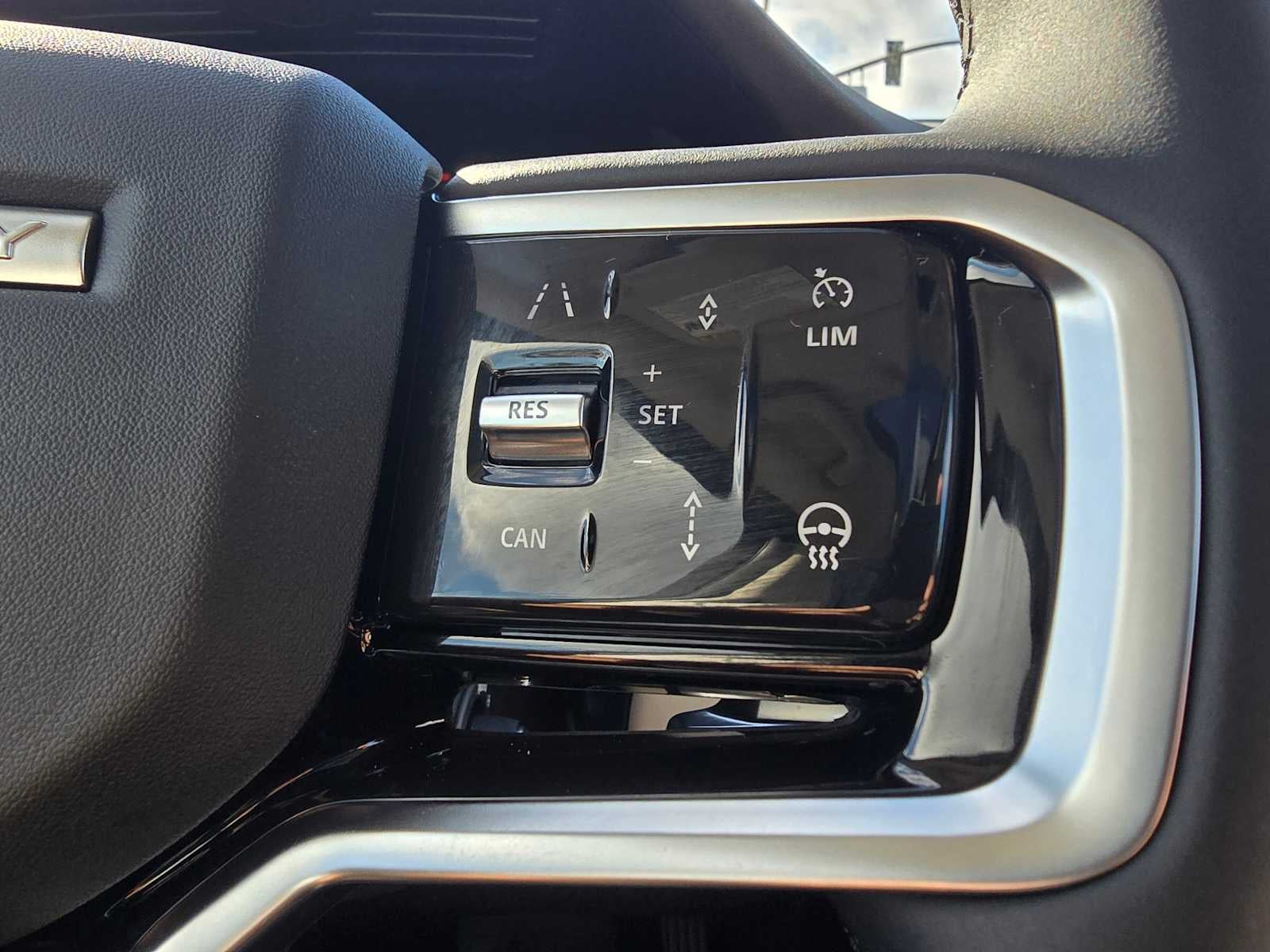 2025 Land Rover Discovery Sport S