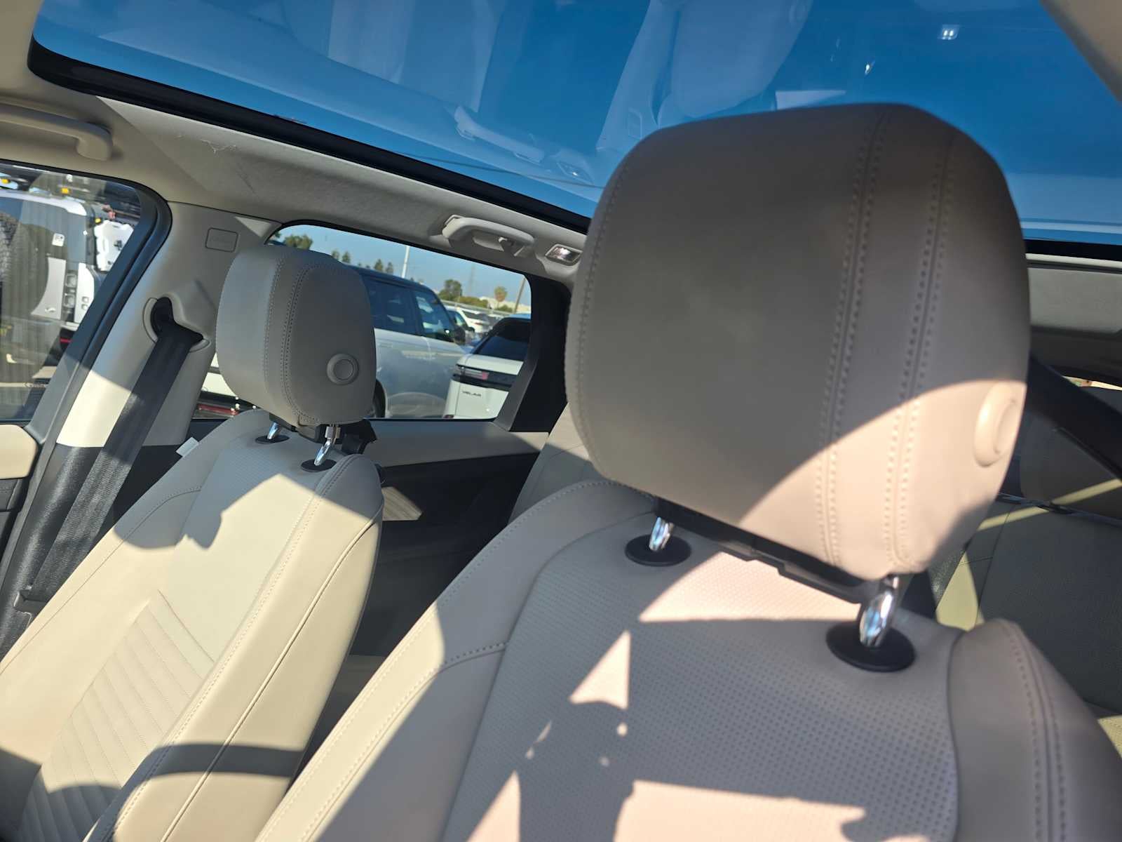 2025 Land Rover Discovery Sport S