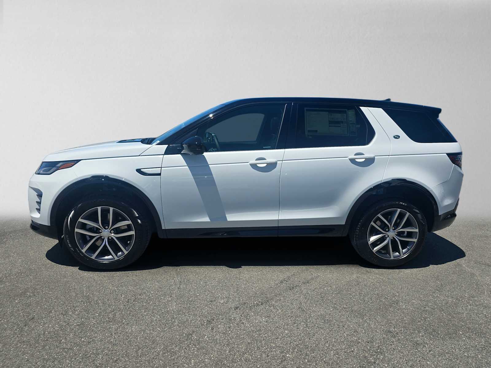 2026 Land Rover Discovery Sport Landmark
